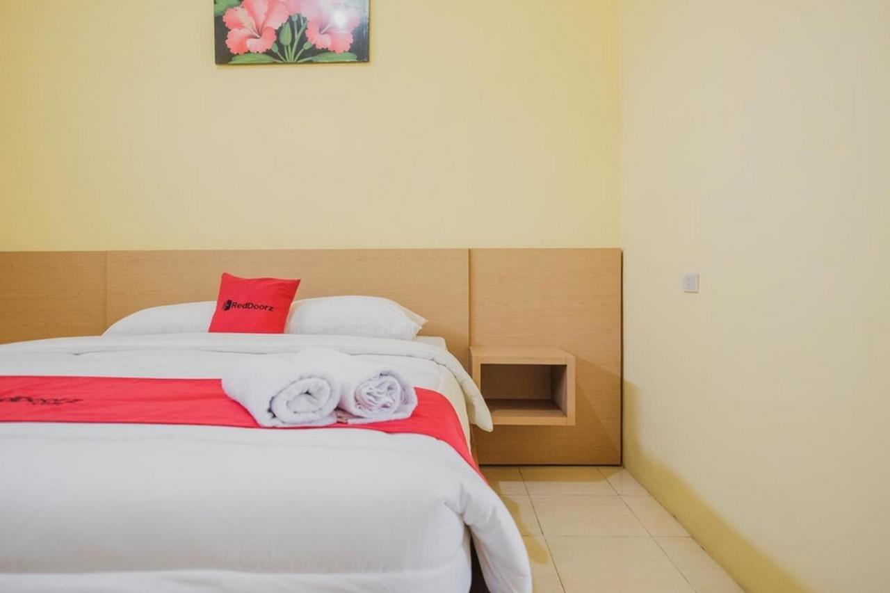 فندق Reddoorz Near Rs Imanuel Lampung باندار لامبونغ المظهر الخارجي الصورة